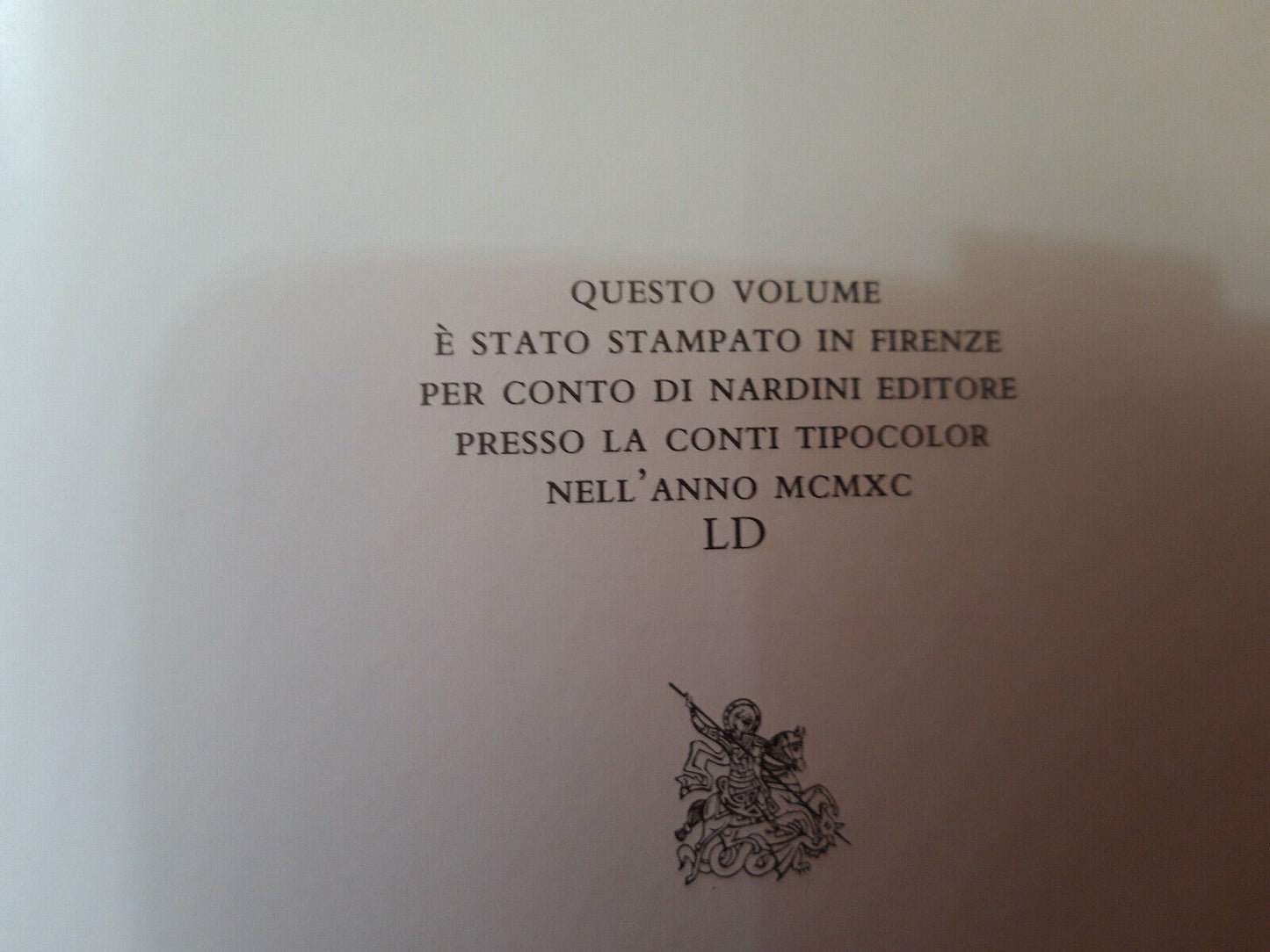 LIBRI "Il libro d oro degli onori ed Nardini - 1990..............