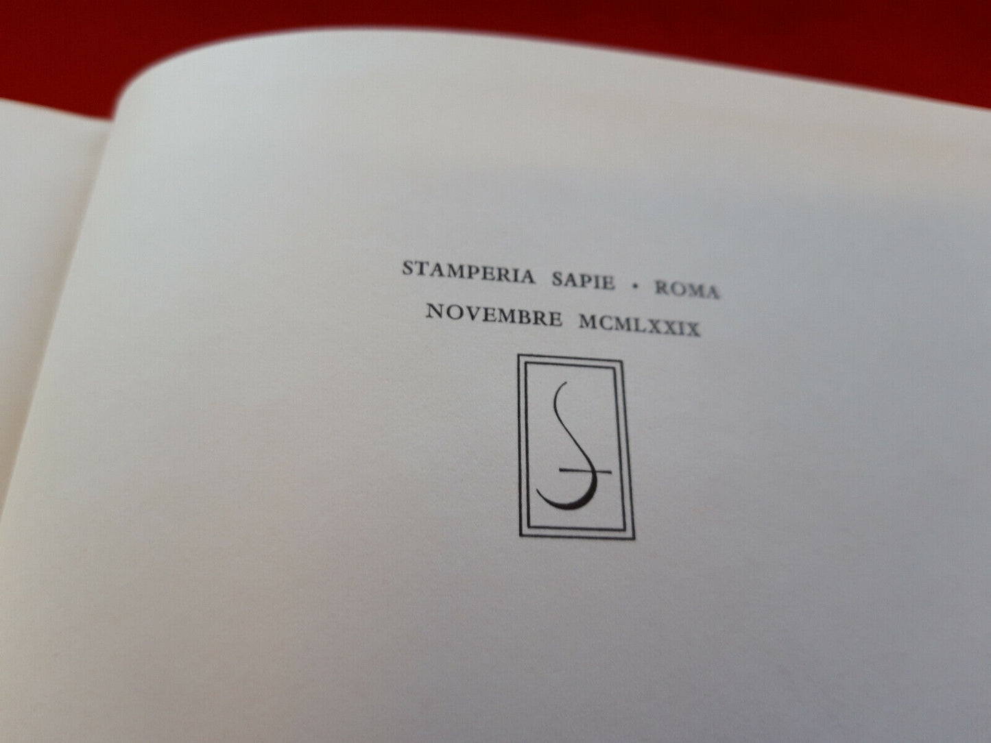 LIBRO - Mario Pratesi - RACCONTI - Salerno editrice .1979.............
