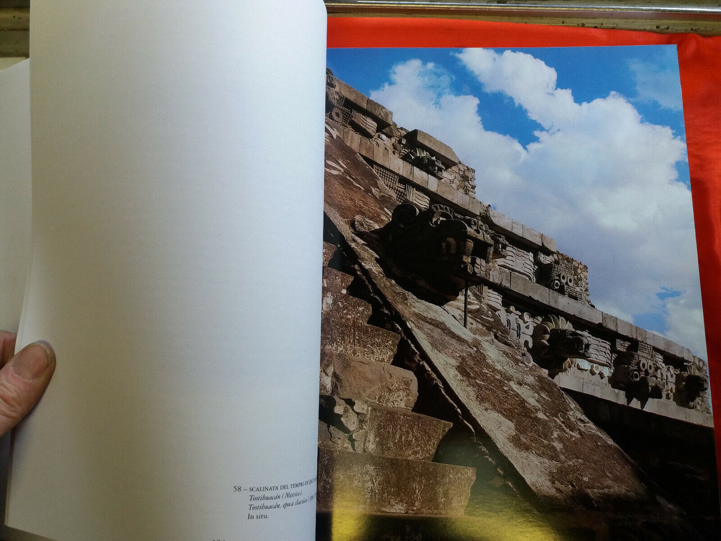 LIBRO - L' ARTE PRECOLOMBIANA - 2002 - garzanti - COME NUOVO vedi foto