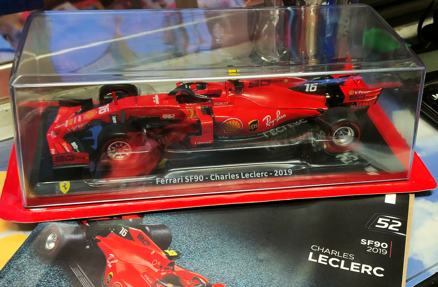 Grandi Ferrari SF 90 di Charles Leclerc del 2019 nuova