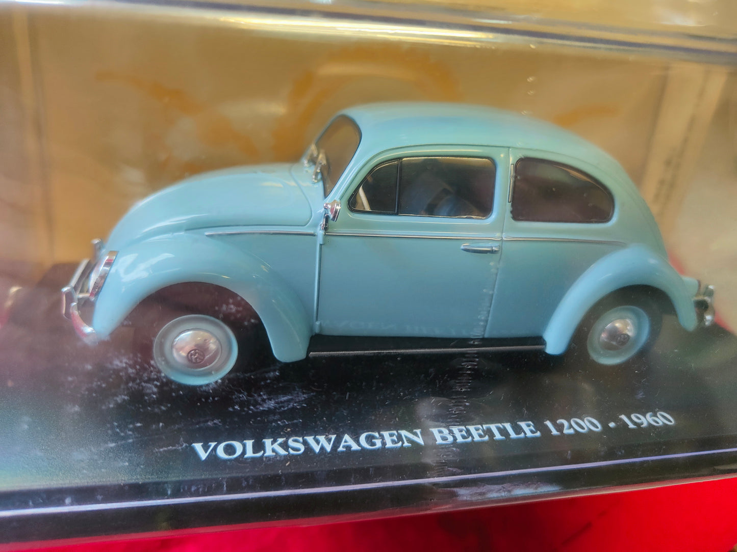 AUTO VINTAGE - VOLKSWAGEN BEETLE 1200 - del 1960 ( MAGGIOLINO ) NUOVA