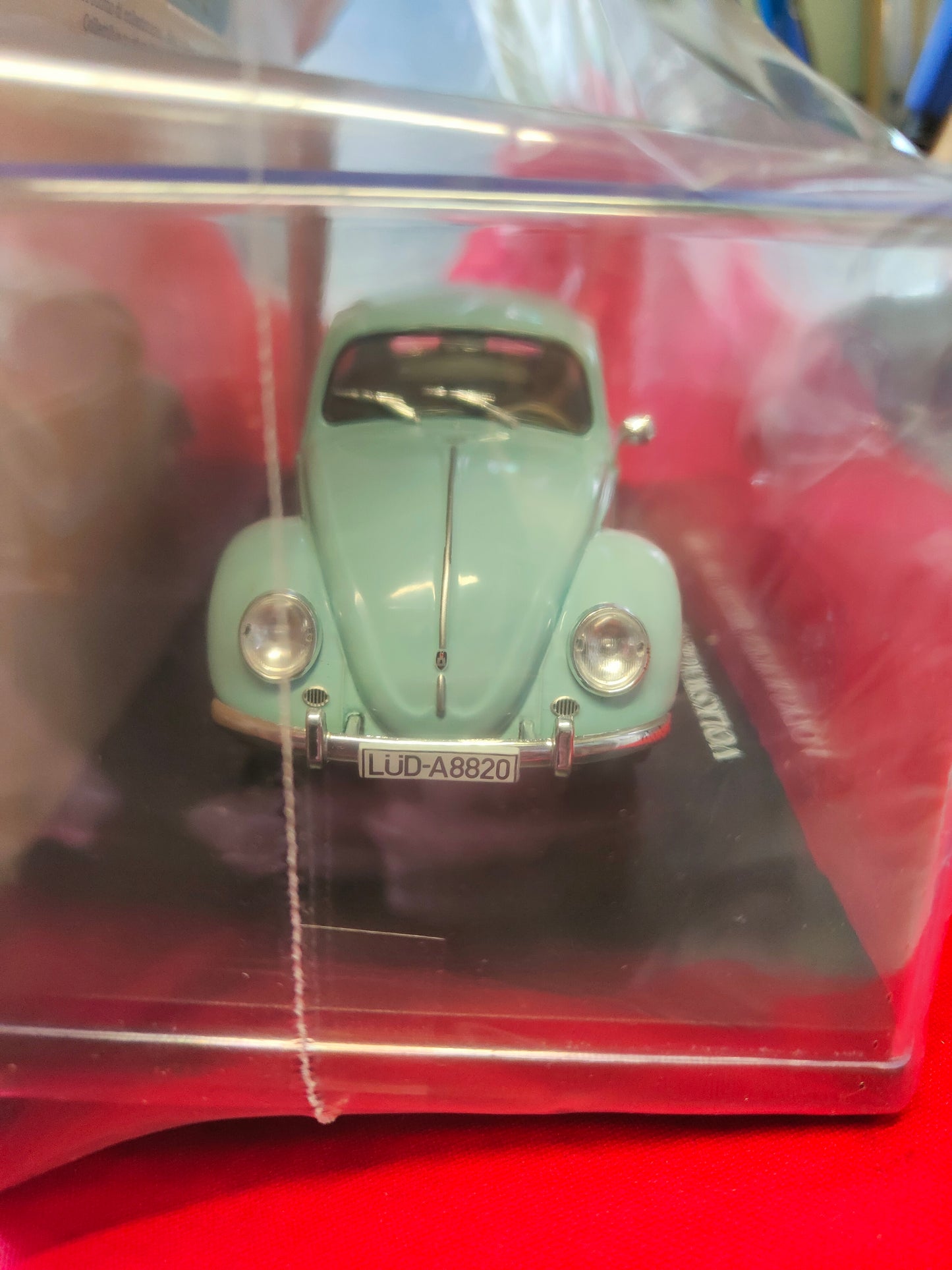 AUTO VINTAGE - VOLKSWAGEN BEETLE 1200 - del 1960 ( MAGGIOLINO ) NUOVA