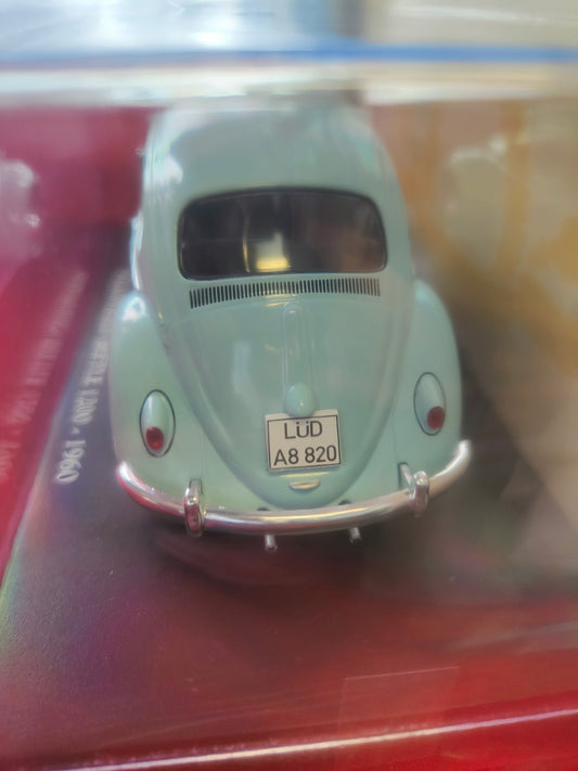 AUTO VINTAGE - VOLKSWAGEN BEETLE 1200 - del 1960 ( MAGGIOLINO ) NUOVA