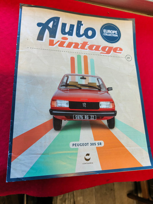 Auto vintage formato . 1:24 Peugeot 305 SR. Del 1980 con fascicolo - nuova