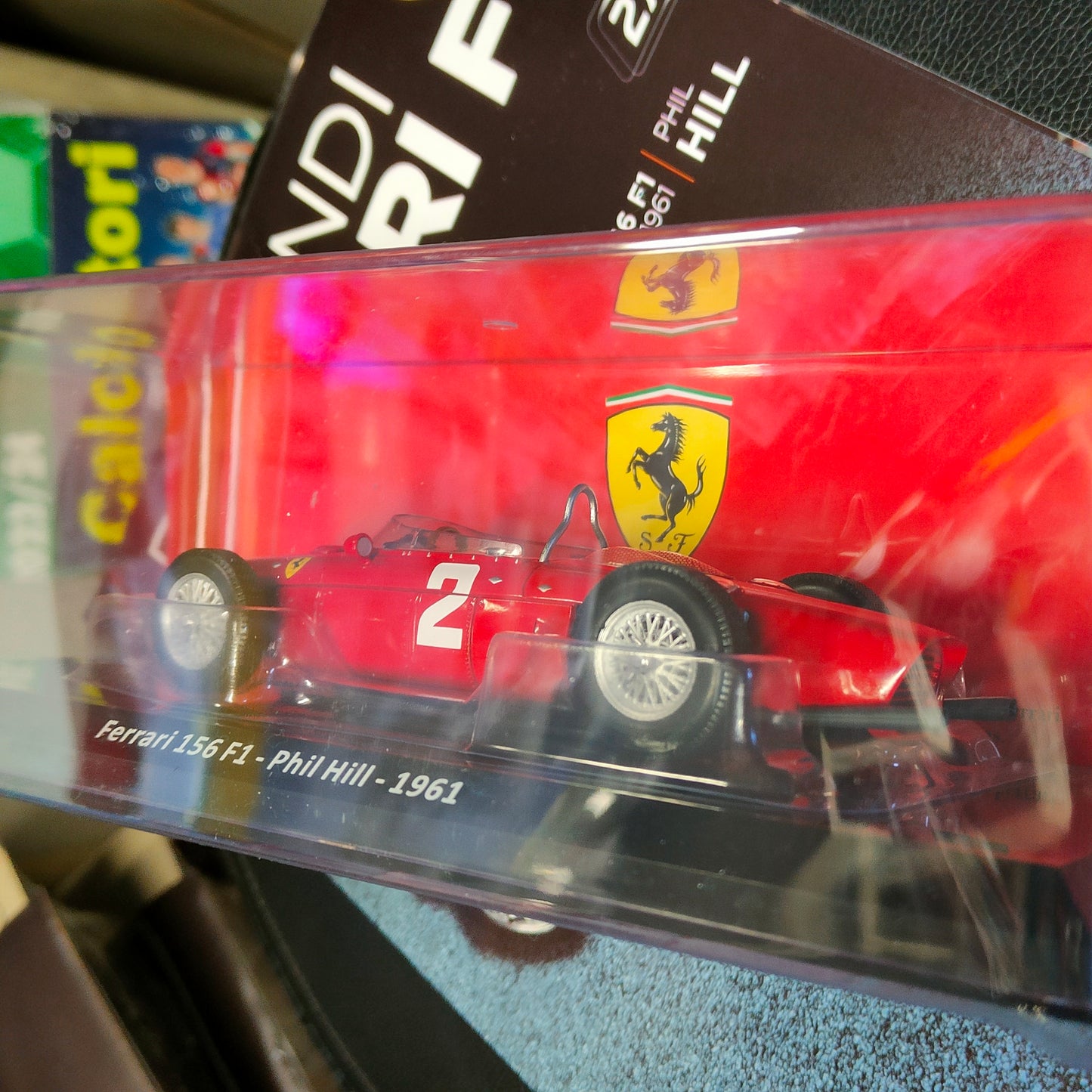 GRANDI FERRARI . 1:24 - 1956 F1 Phill Hill - 1961 - nuova con fascicolo