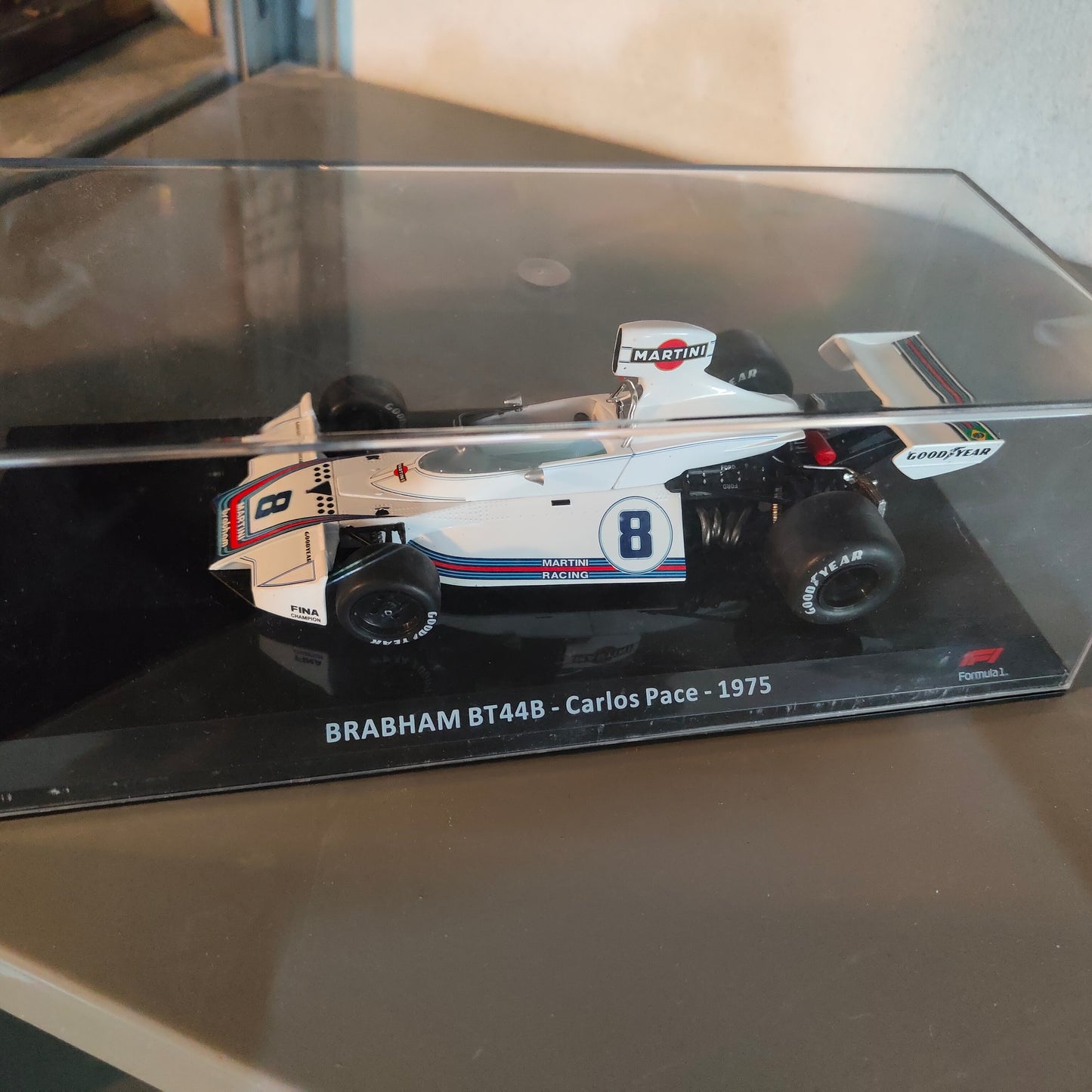 GRANDI FORMULA 1 - BRABHAM BT44B di Carlos Pace -1975 -ATTENZIONE GIÀ IN TECA RIGIDA con fascicolo NUOVA
