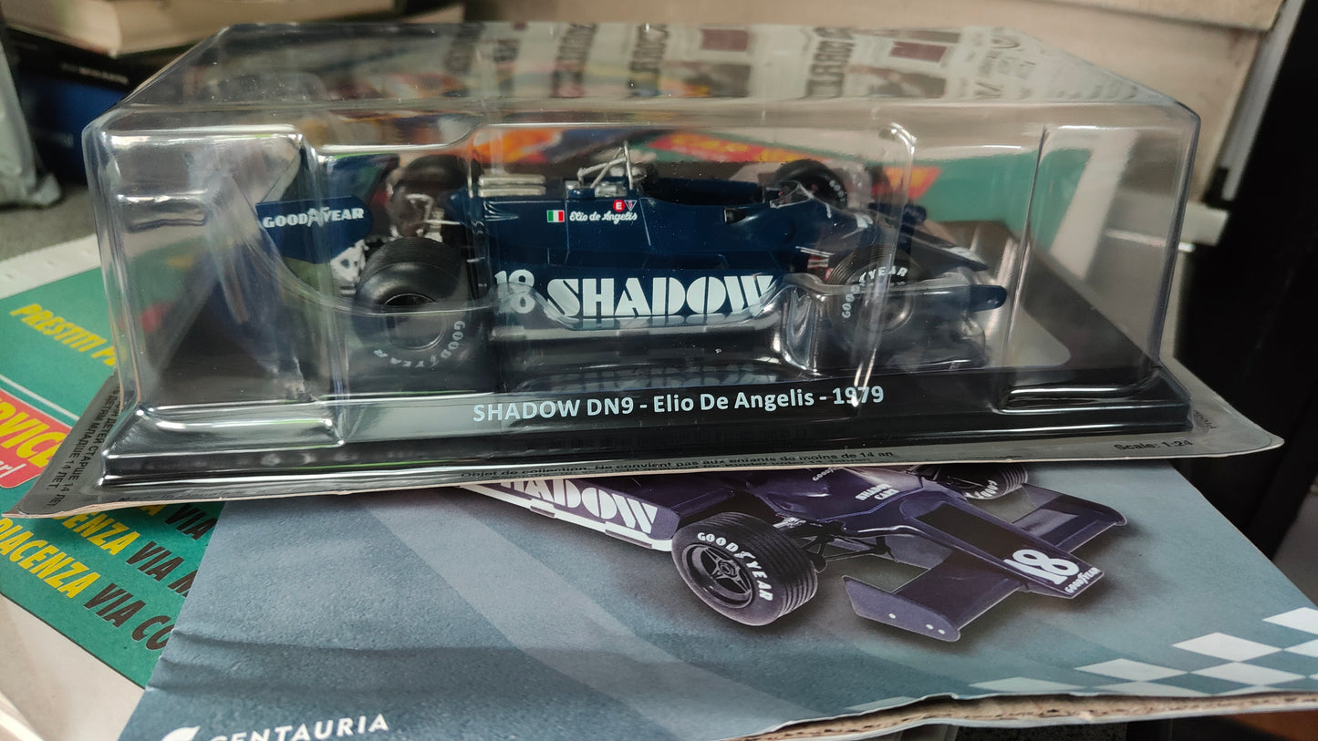 Grandi Formula 1 Auto da corsa SHADOW DN9 di Elio de Angelis 1:24 NUOVA