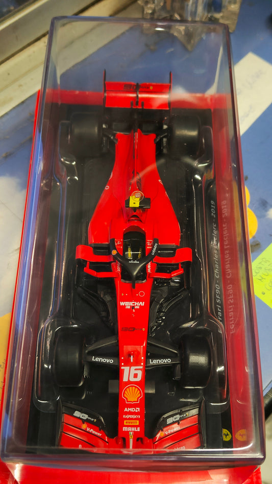 Grandi Ferrari SF 90 di Charles Leclerc del 2019 nuova