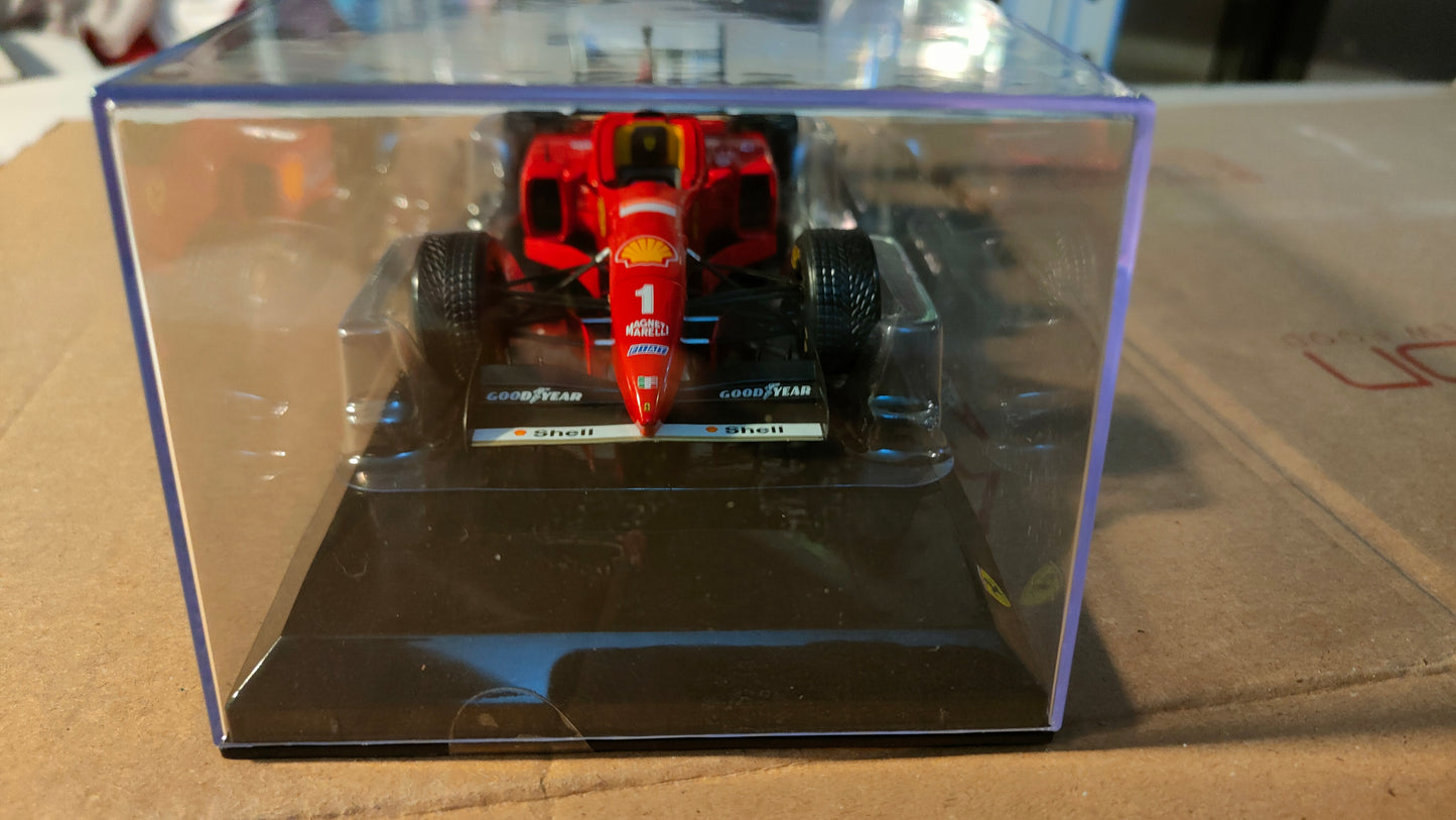 Grandi Ferrari F310 Michael Schumacher 1996 con fascicolo nuova