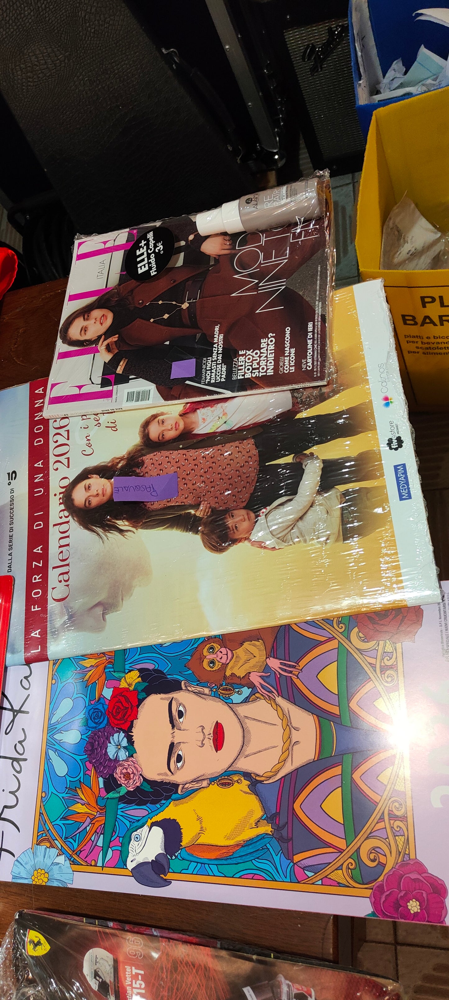 Sei prodotti edicola per Pasquale vedi foto