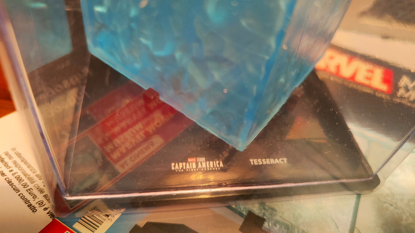 Collezione Marvel Museum . Il Tesseract .. 19° uscita Nuovo