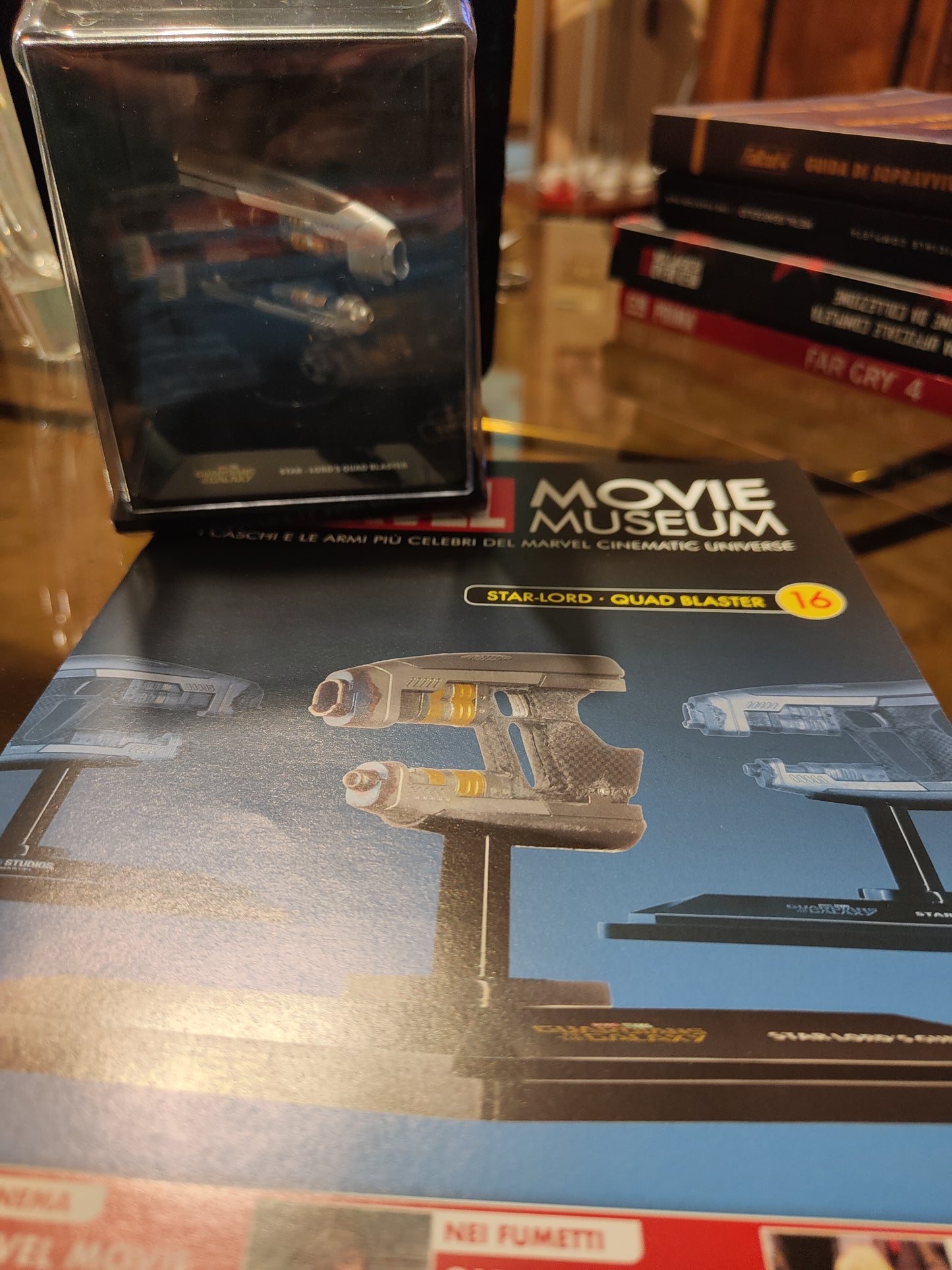 Collezione Marvel movie Museum : STAR LORD . QUAD BLASTER    uscita n 16 .   Nuovo