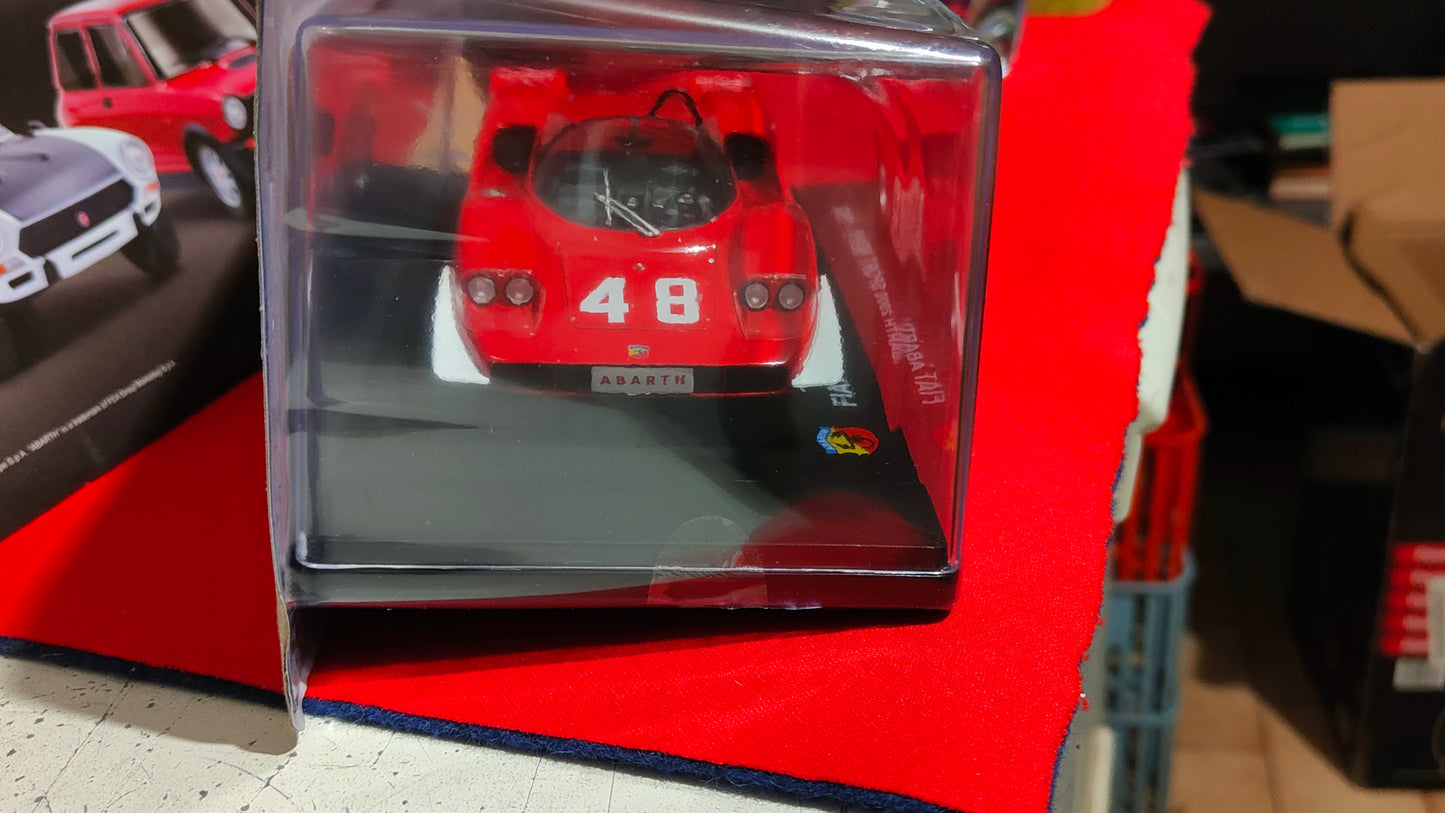Nuova Collezione: 4'uscita Abarth collection. Fiat Abarth 2000 sport se 010 del 1969
