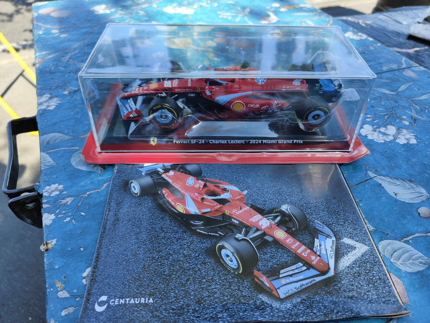 Collezione grandi Ferrari sf 24 Charles Leclerc del 2024 come nuova