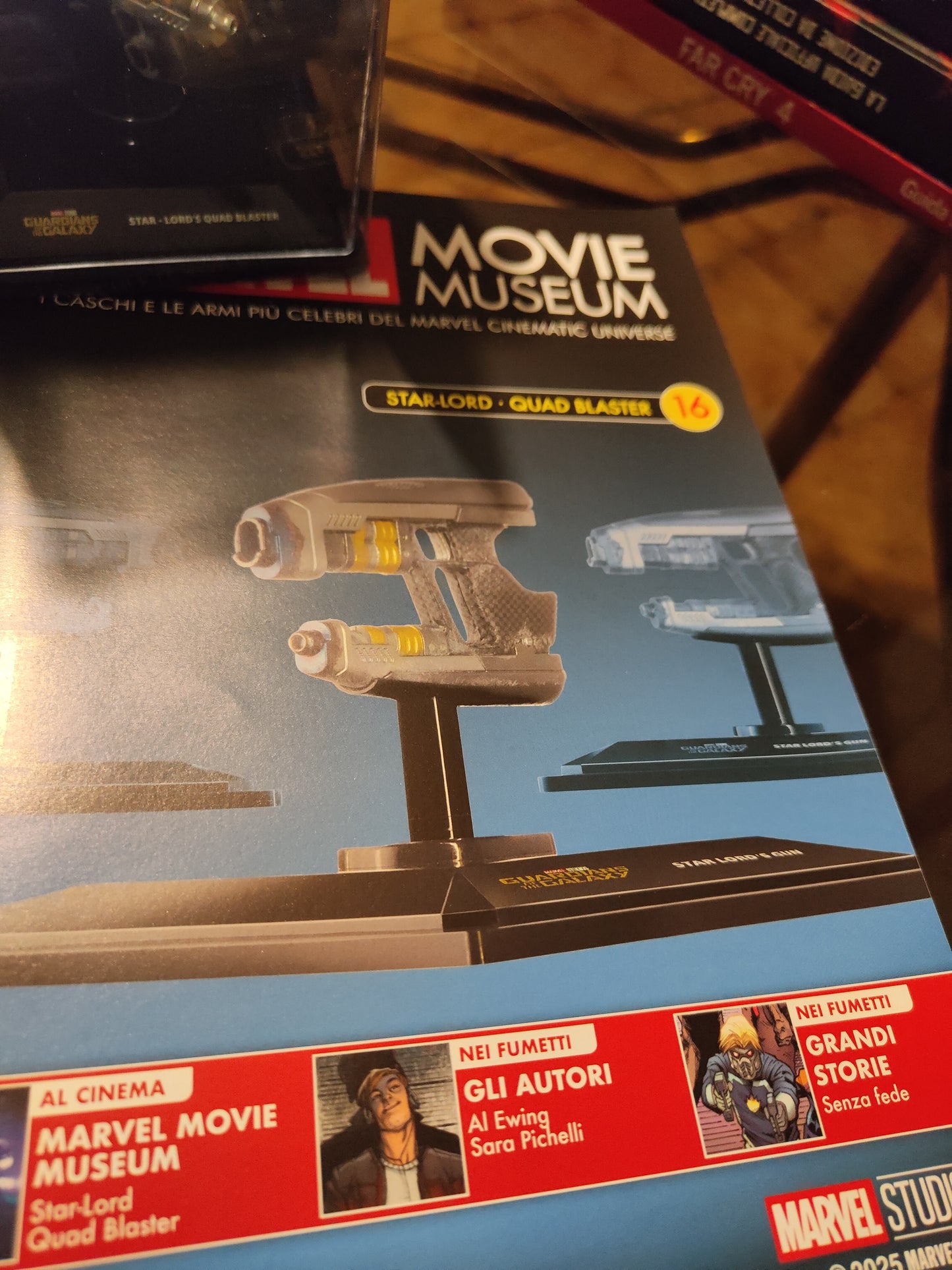 Collezione Marvel movie Museum : STAR LORD . QUAD BLASTER    uscita n 16 .   Nuovo