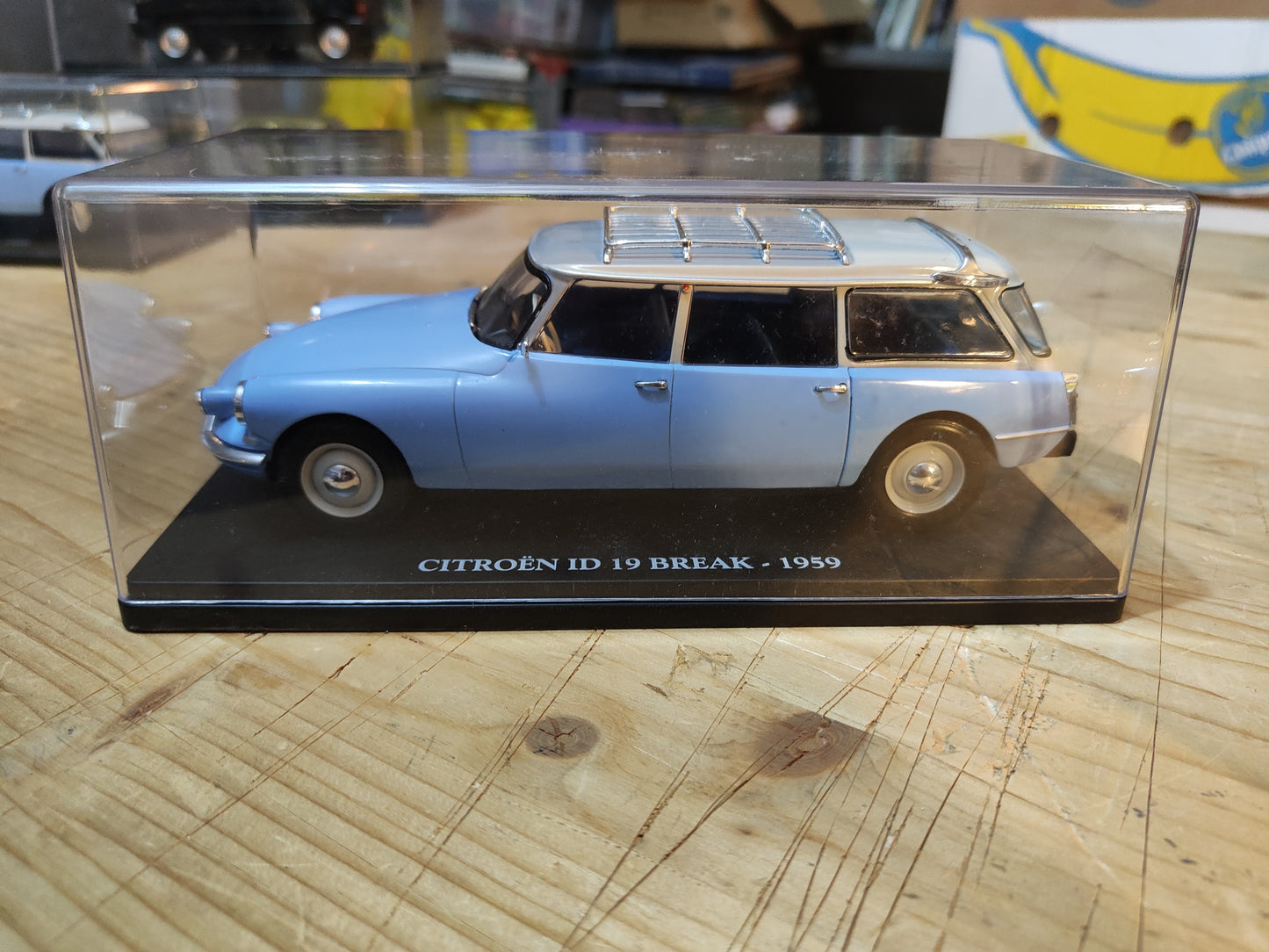 AUTO VINTAGE - Citroen ID 19 break del 1959 Con fascicolo NUOVA