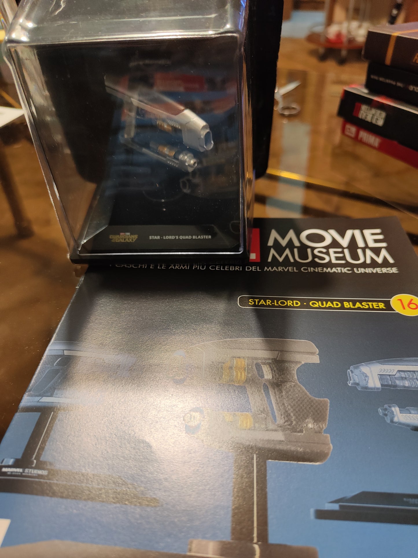 Collezione Marvel movie Museum : STAR LORD . QUAD BLASTER    uscita n 16 .   Nuovo