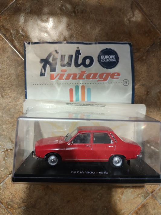 Auto vintage formato . 1:24 -DACIA 1300 . Del 1970. con fascicolo - nuova