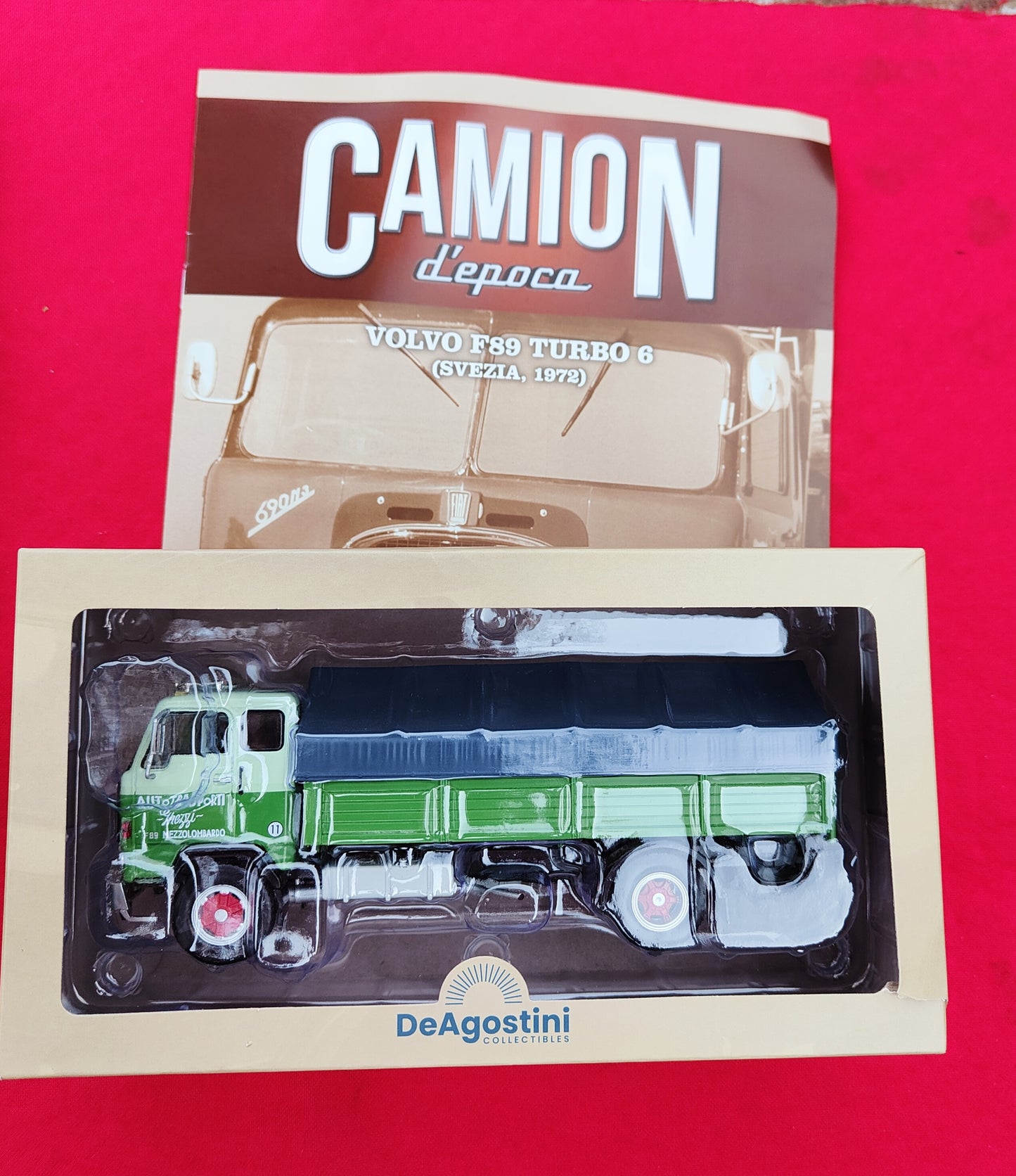 CAMION D'EPOCA - VOLVO F89 turbo 6 - Autotrasporti - scala 1:43 - NUOVA IN EDICOLA