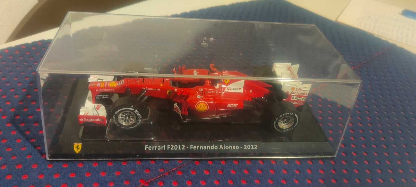 6 Ferrari 1:24 Leclerc , Barrichello , Alonso, Gonzales  Reuteman  nuovi con fascicoli