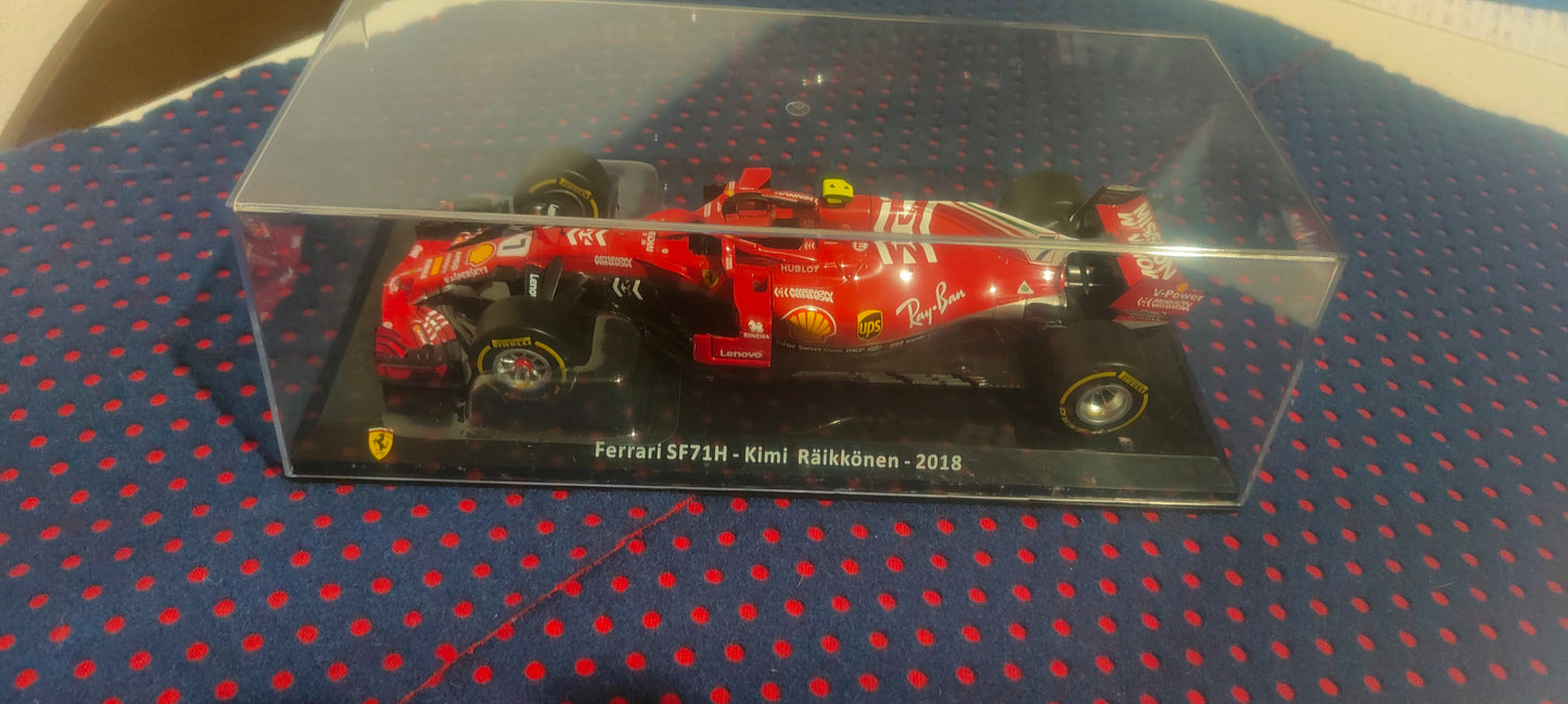 6 Ferrari 1:24 Leclerc , Barrichello , Alonso, Gonzales  Reuteman  nuovi con fascicoli