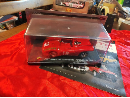 ABARTH collection scala 1:24  Abarth 2000 SE019 Mugello 1970 Nuova