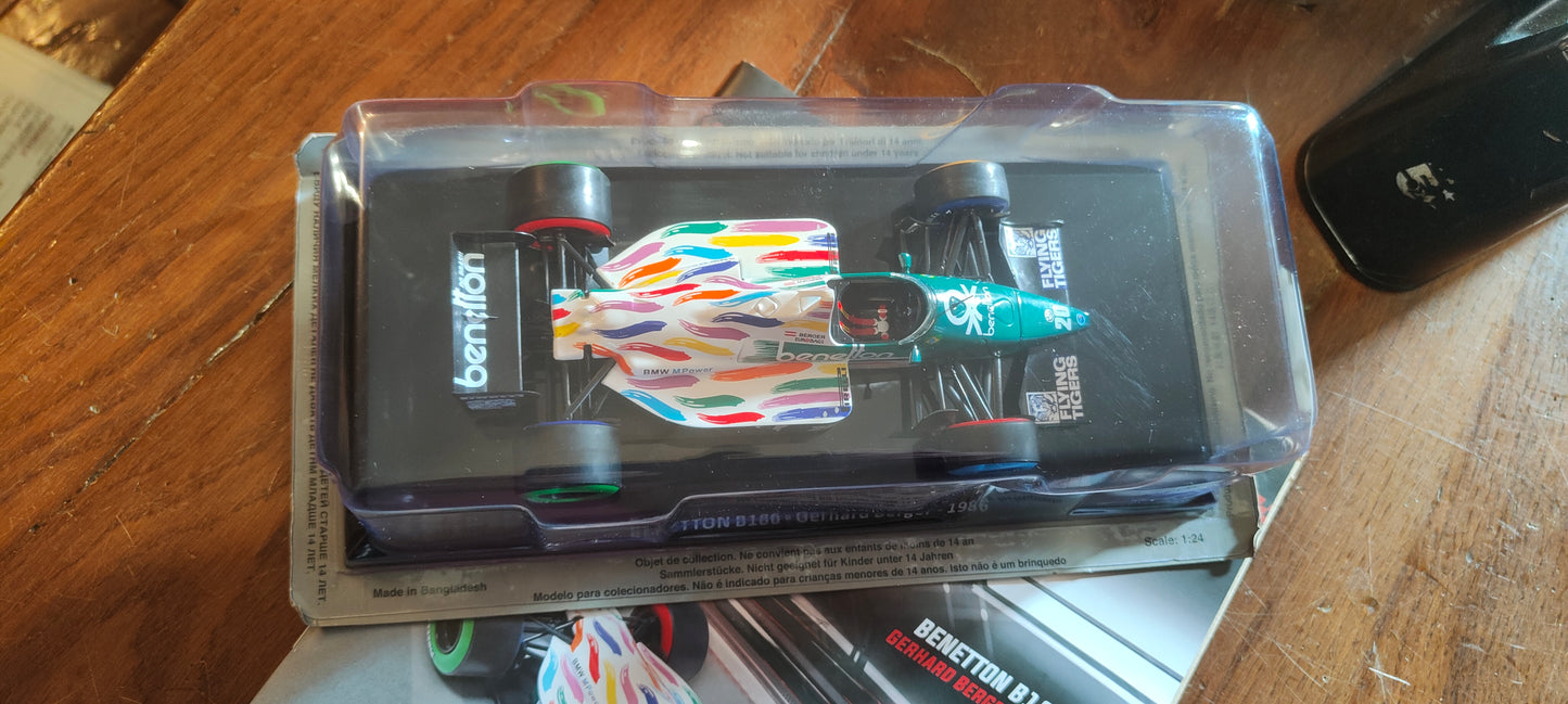 Collezione : Auto da corsa 1:24.  Benetton B186 di Gerhard Berger del 1986  nuova
