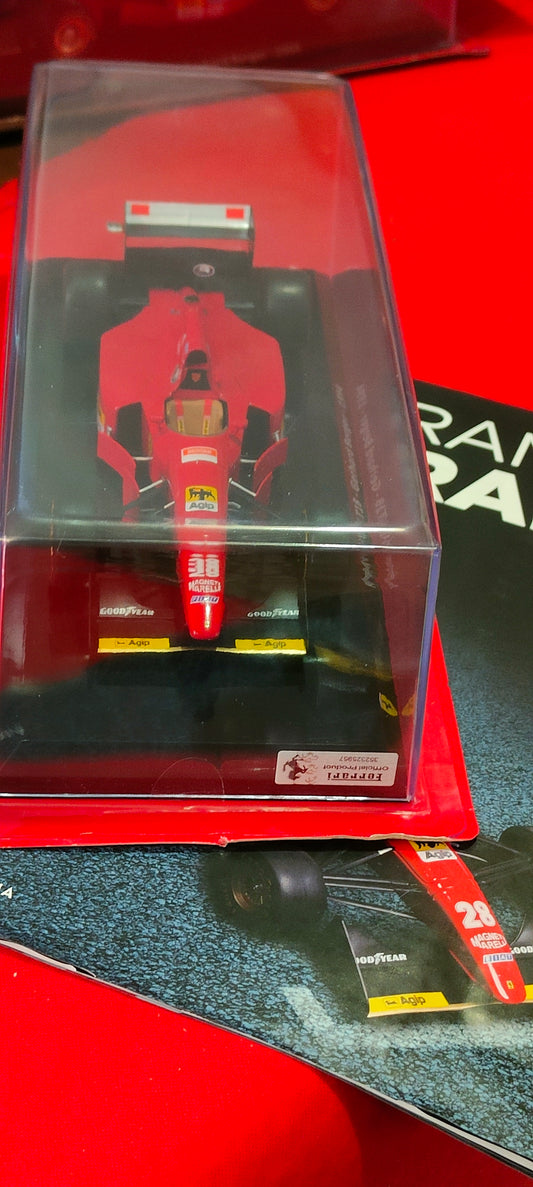 Collezione grandi Ferrari " 412 T1 B di Gerhard Berger del 1994 completa e nuova forma: 1:24