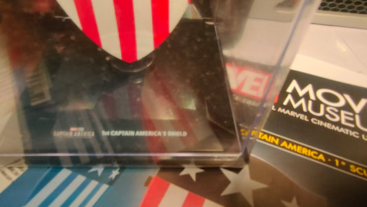 Collezione Marvel Museum . Capitain America 1°scudo . 17° uscita   Nuovo