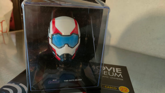 Collezione Marvel  Museum .  Uniforme temporale casco   uscita numero 22  Nuovo