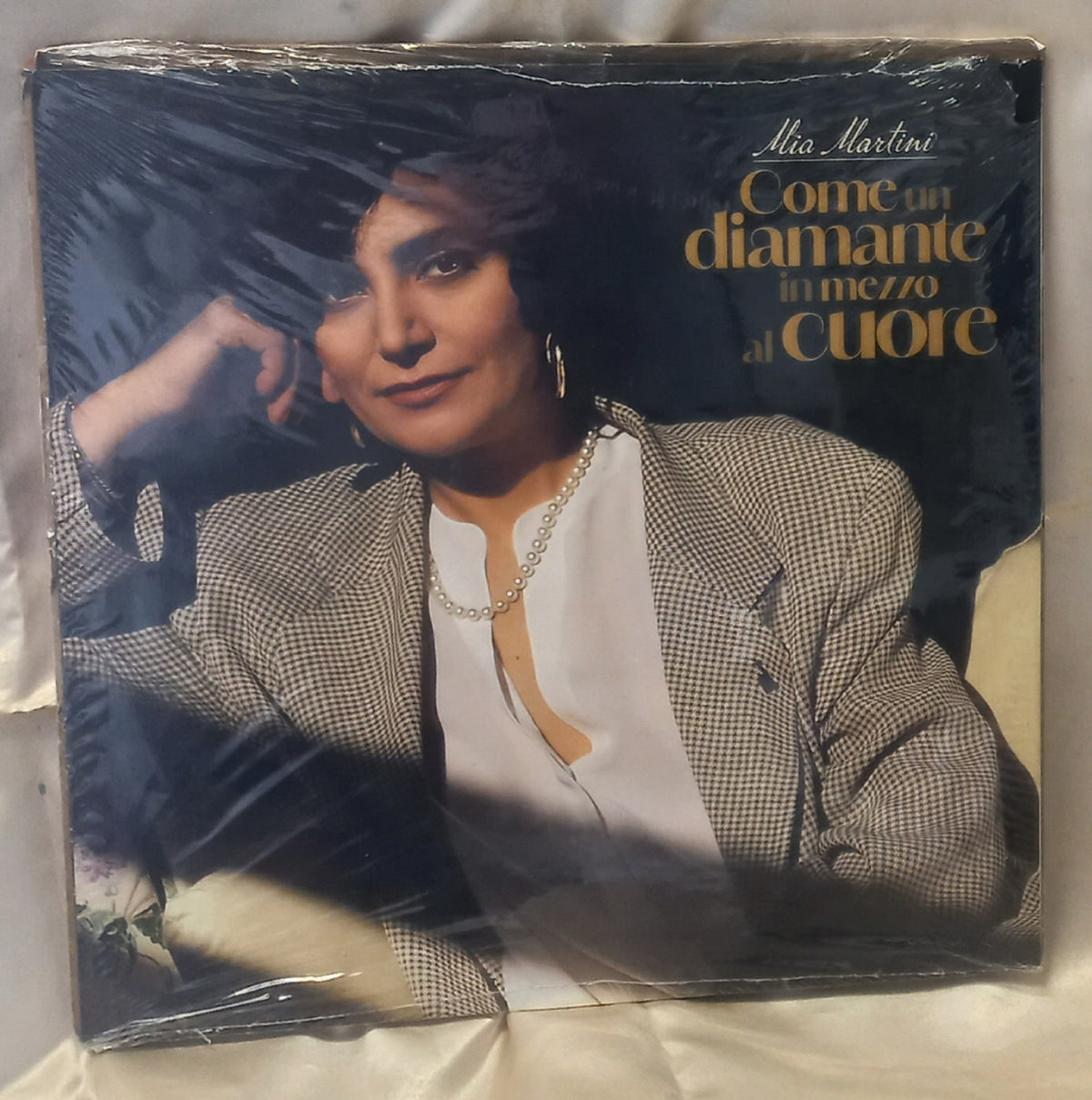 MIA MARTINI - COME UN DIAMANTE IN MEZZO AL CUORE- VINILE DORATO NUOVO