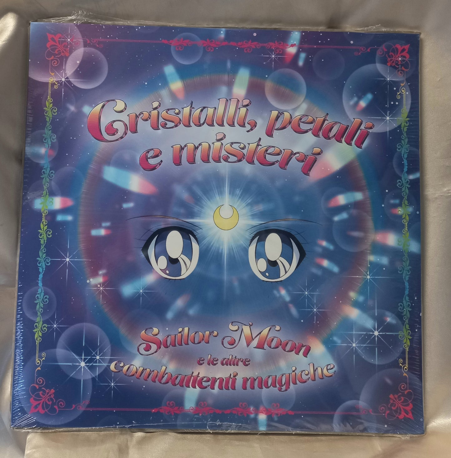 CRISTALLI, PETALI E MISTERI - SAILOR MOON - Vinile rosa 180 gr.